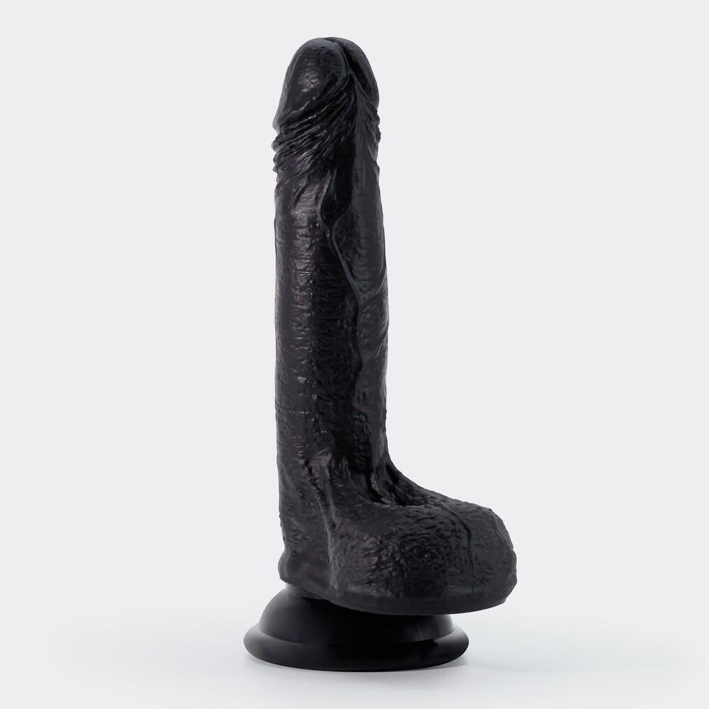 Dildo Realistico Inviktus 19 cm