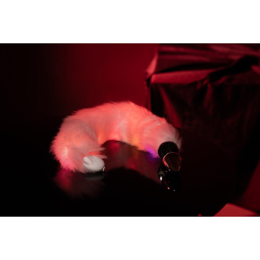 Light-Up Fox Tail Plug Anale con Coda thumbnail 6